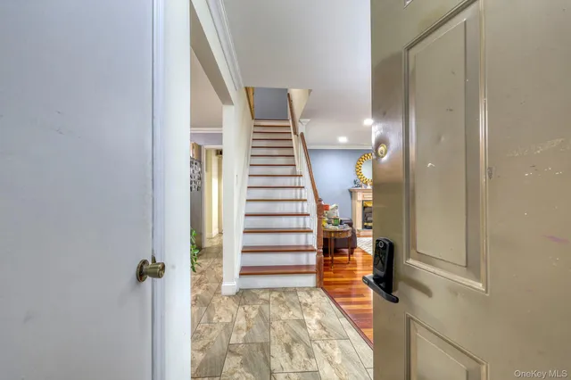 $375,000 | 86 Albert Court, Monroe, NY 10950