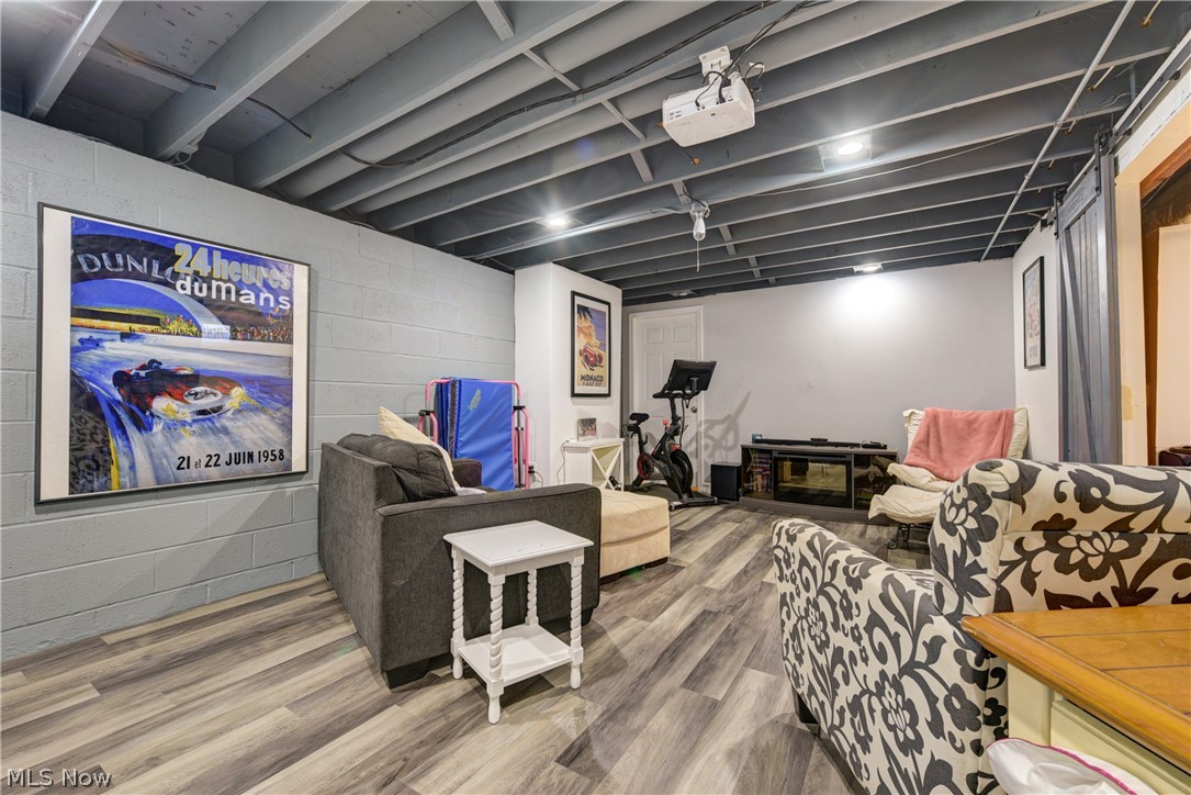 28610 Knickerbocker Road Bay Village, OH 44140 - Photo 10 of 32 Gallery Image 10