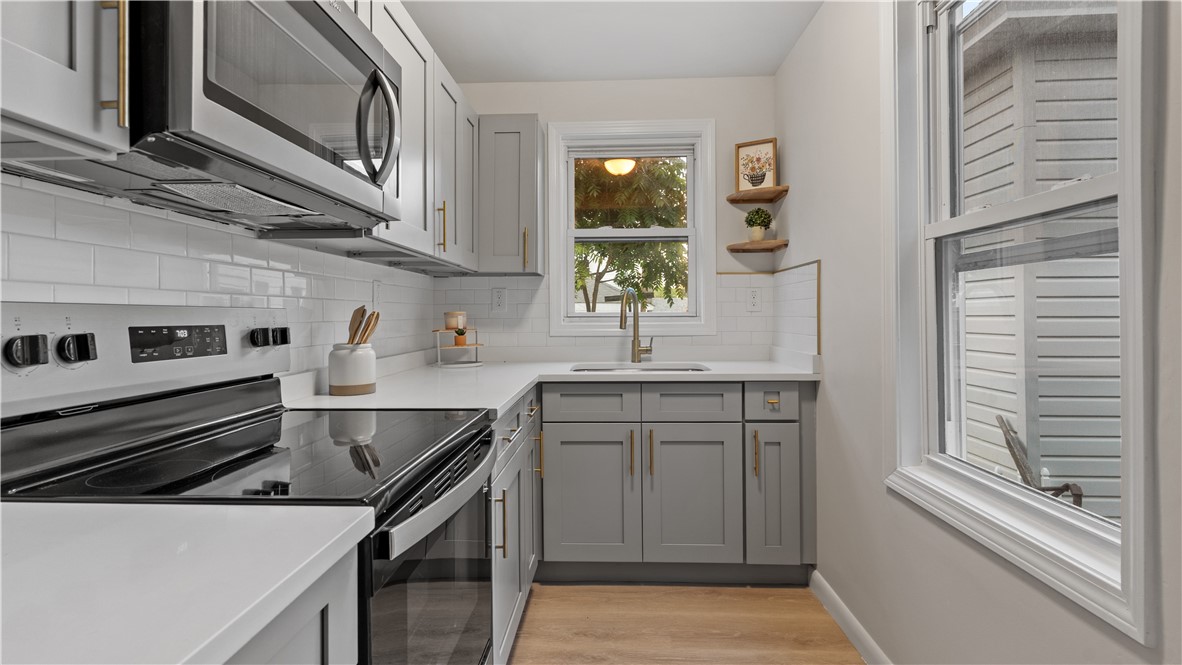 63 Prospect Street Lincoln, RI 02838 - Photo 5 of 23 Gallery Image 5