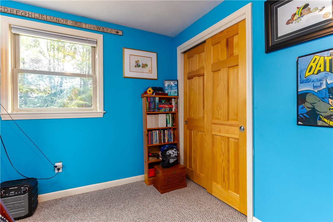 7 Jade Road Coventry, RI 02816 - Photo 18 of 29