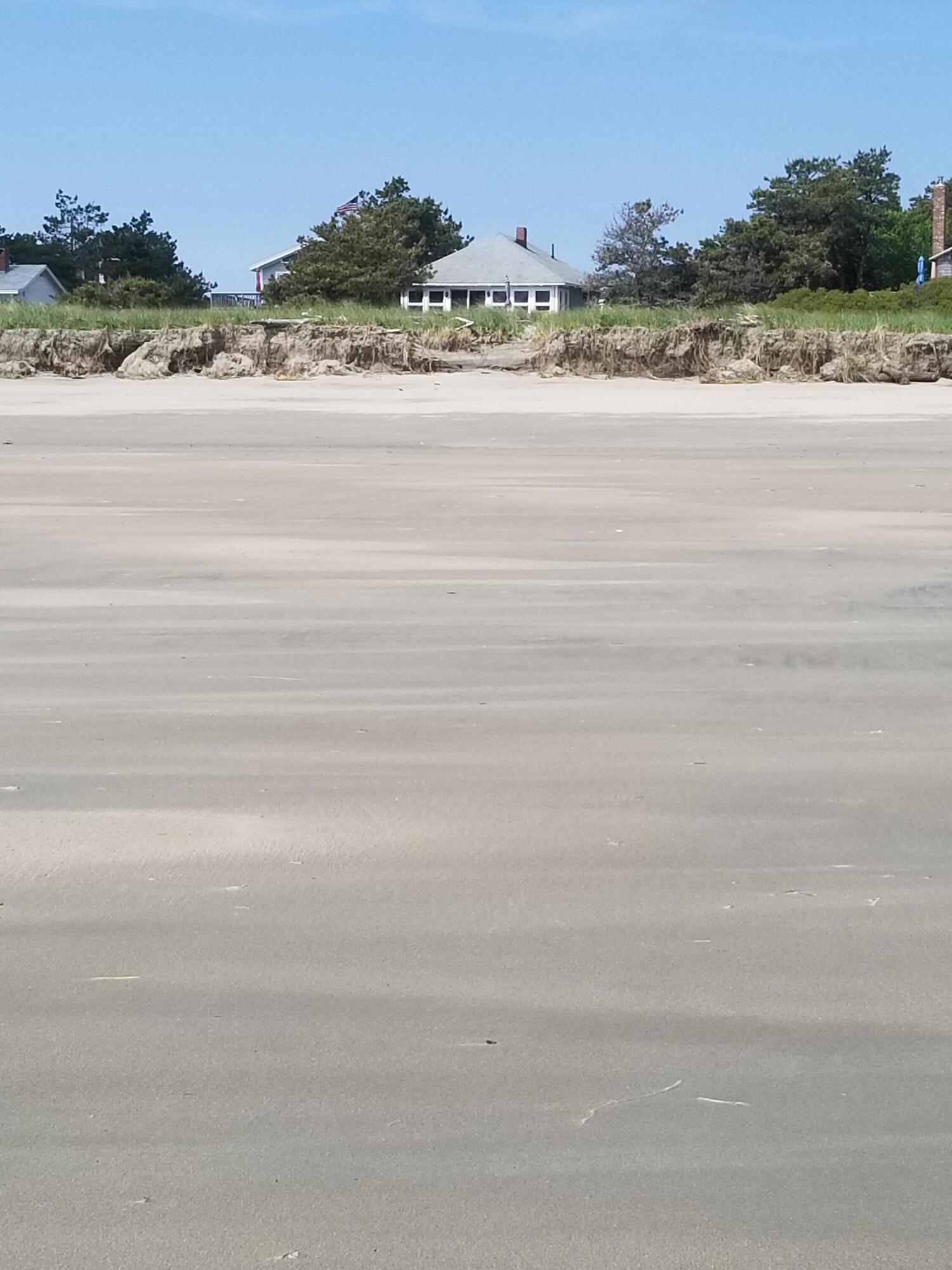 78 Surf Street Phippsburg, ME 04562 - Photo 5 of 8 20230606_095433