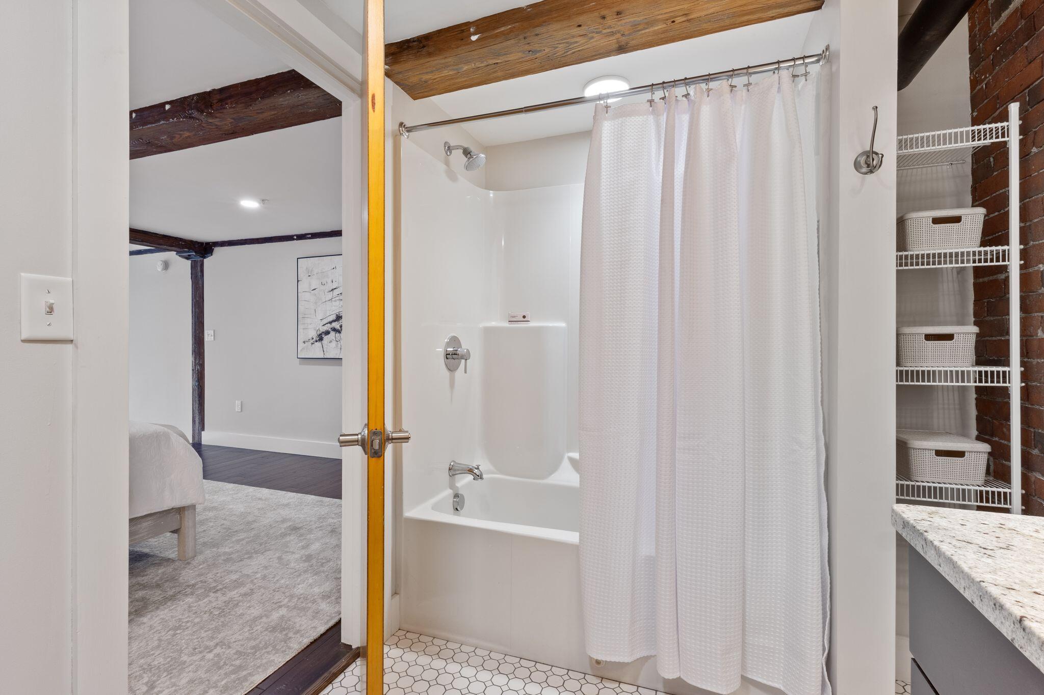 2 Main Street, Unit 35109 Biddeford, ME 04005 - Photo 23 of 42 Primary Bathroom