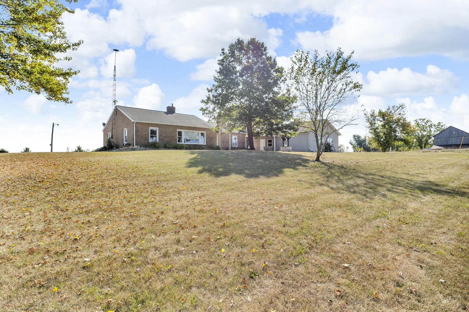 349 North Francisco Road Grass Lake, MI 49240 - Photo 2 of 42 1-web-or-mls-0N0A1519