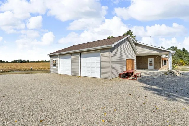 $249,000 | 349 North Francisco Road, Grass Lake, MI 49240