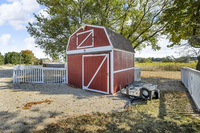 $249,000 | 349 North Francisco Road, Grass Lake, MI 49240