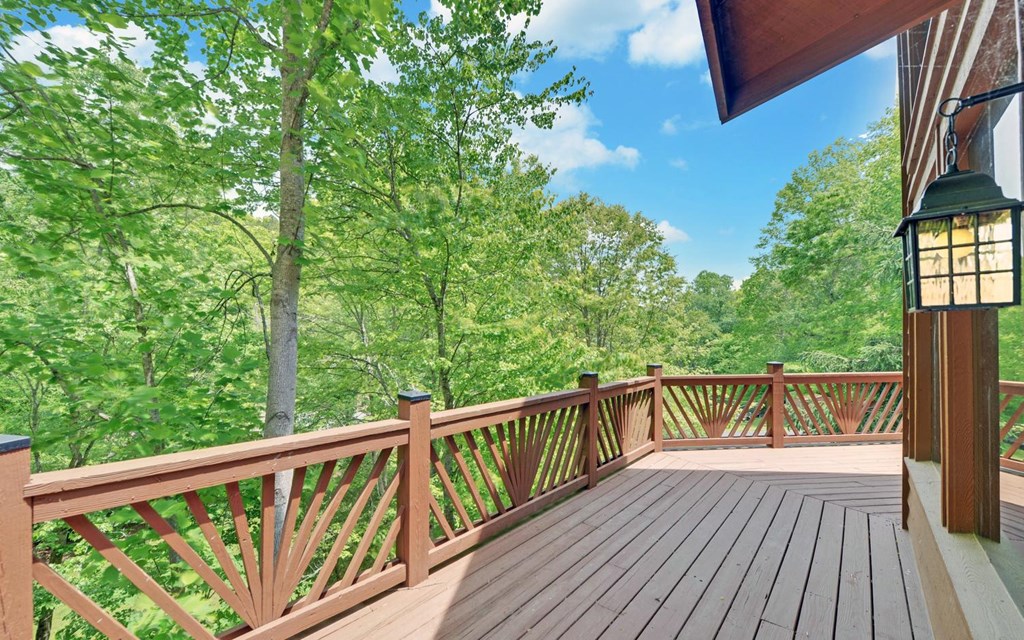 1720 Caney Creek Road Murphy, NC 28906 - Photo 43 of 69 a view of balcony with deck and wooden floor