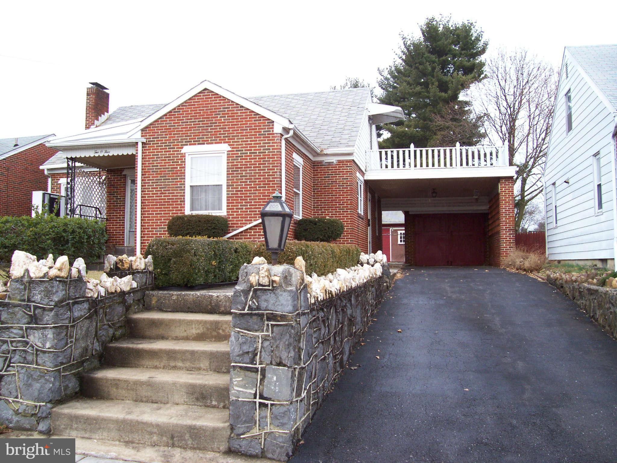 205 Devonshire Road Hagerstown, MD 21740 - Photo 2 of 20 Exterior (Front)