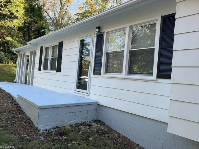 $1,800 | 133 Salem Drive, Mount Airy, NC 27030