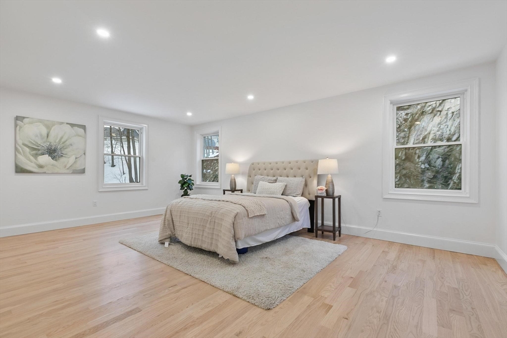 15 Landry Road Medford, MA 02155 - Photo 27 of 40