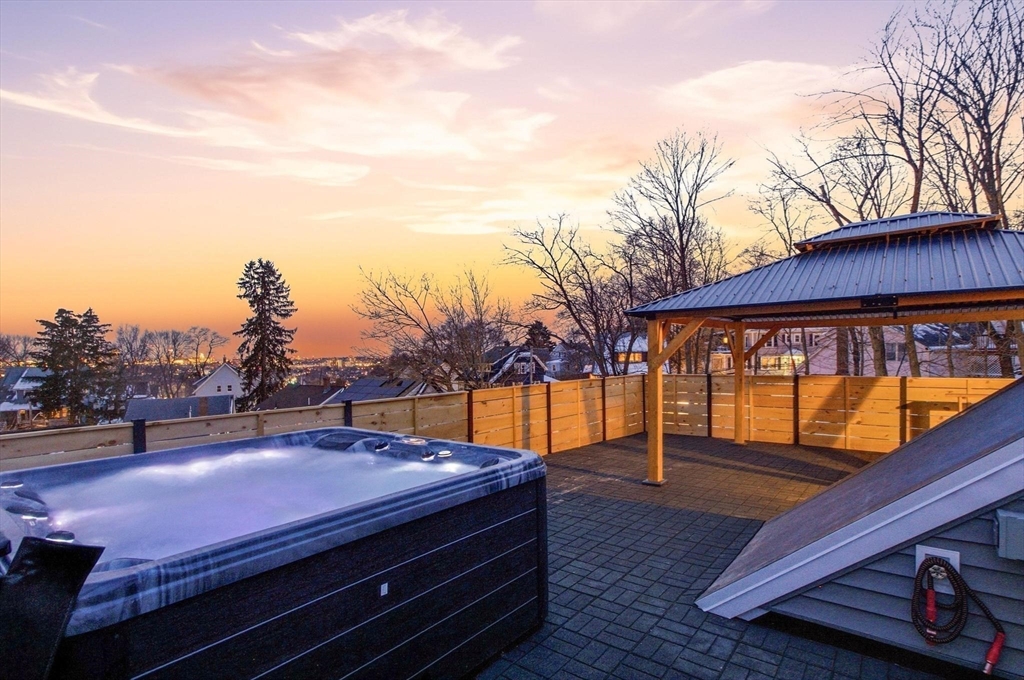 15 Landry Road Medford, MA 02155 - Photo 37 of 40