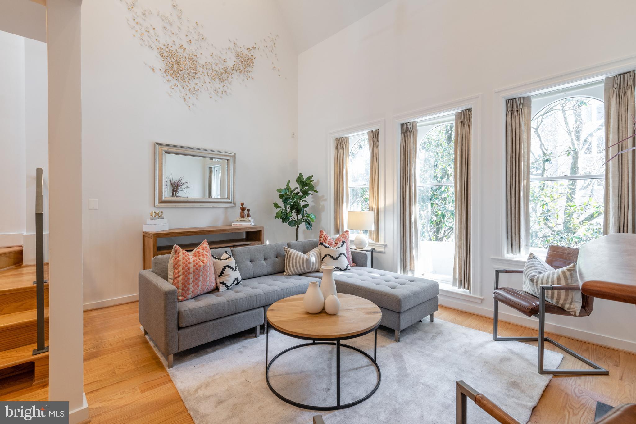 2023 Kalorama Road Northwest, Unit 4 Washington, DC 20009 - Photo 1 of 27 Gallery Image 1