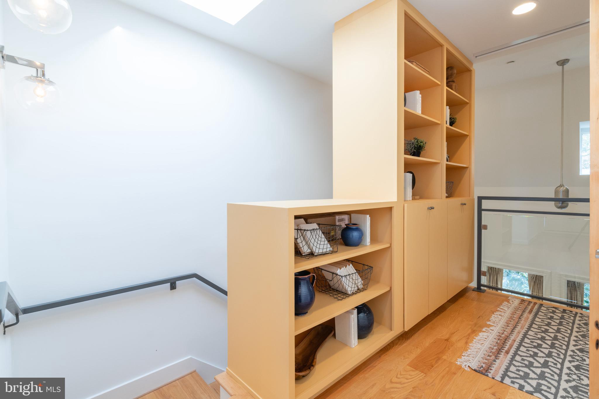 2023 Kalorama Road Northwest, Unit 4 Washington, DC 20009 - Photo 11 of 27 Gallery Image 11