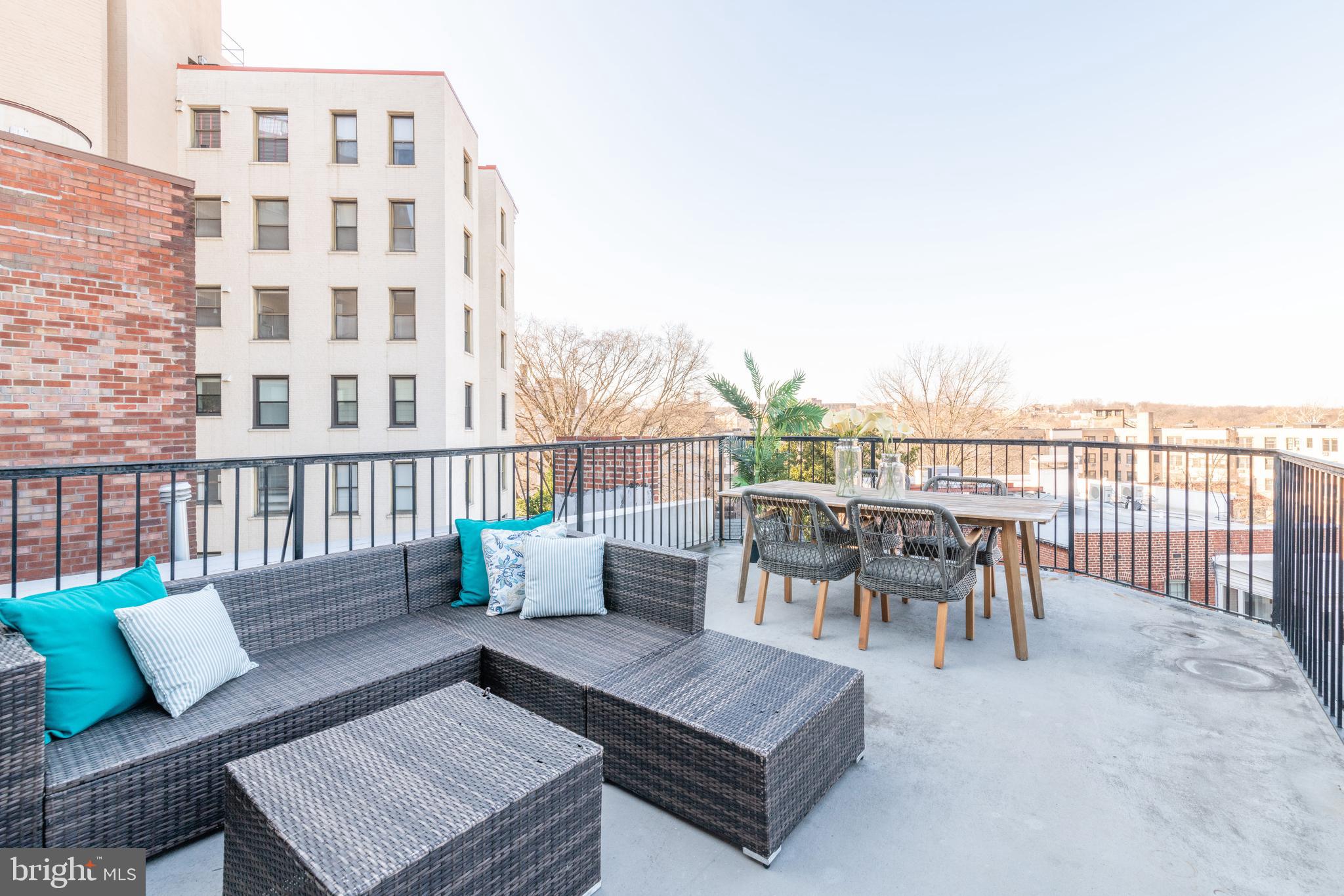 2023 Kalorama Road Northwest, Unit 4 Washington, DC 20009 - Photo 16 of 27 Gallery Image 16