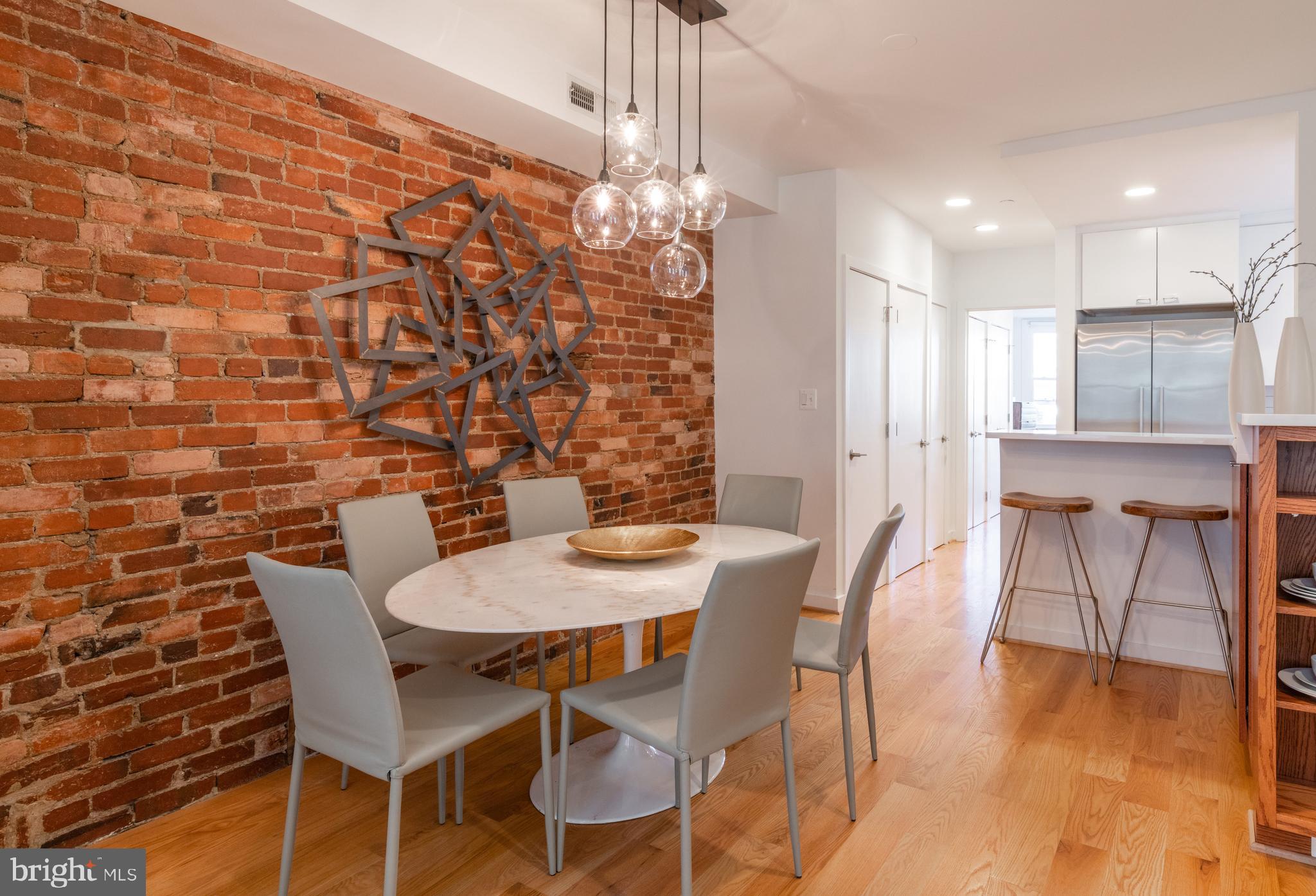 2023 Kalorama Road Northwest, Unit 4 Washington, DC 20009 - Photo 4 of 27 Gallery Image 4