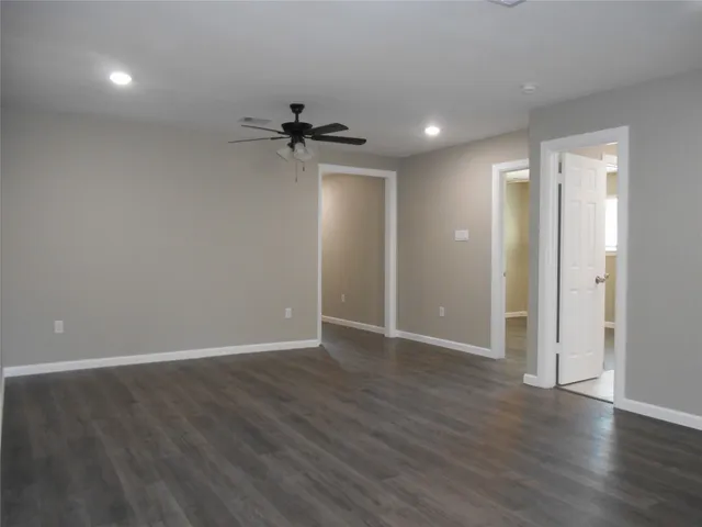 $1,900 | 1547 Greenfield Road, Hempstead, TX 77445