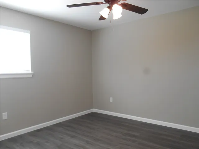 $1,900 | 1547 Greenfield Road, Hempstead, TX 77445