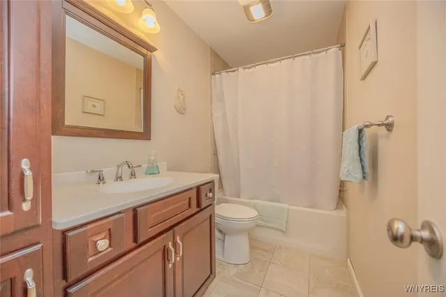 $2,900 | 105 Pine Street, Hamburg, NY 14075