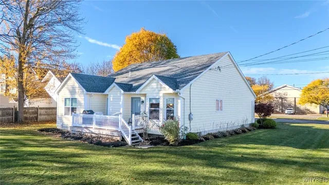 $2,900 | 105 Pine Street, Hamburg, NY 14075