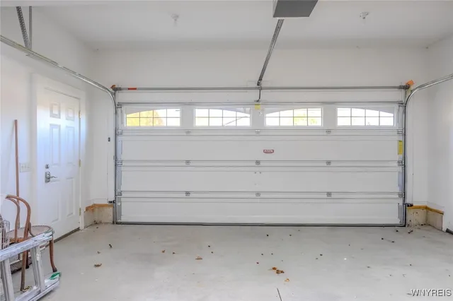 $2,900 | 105 Pine Street, Hamburg, NY 14075