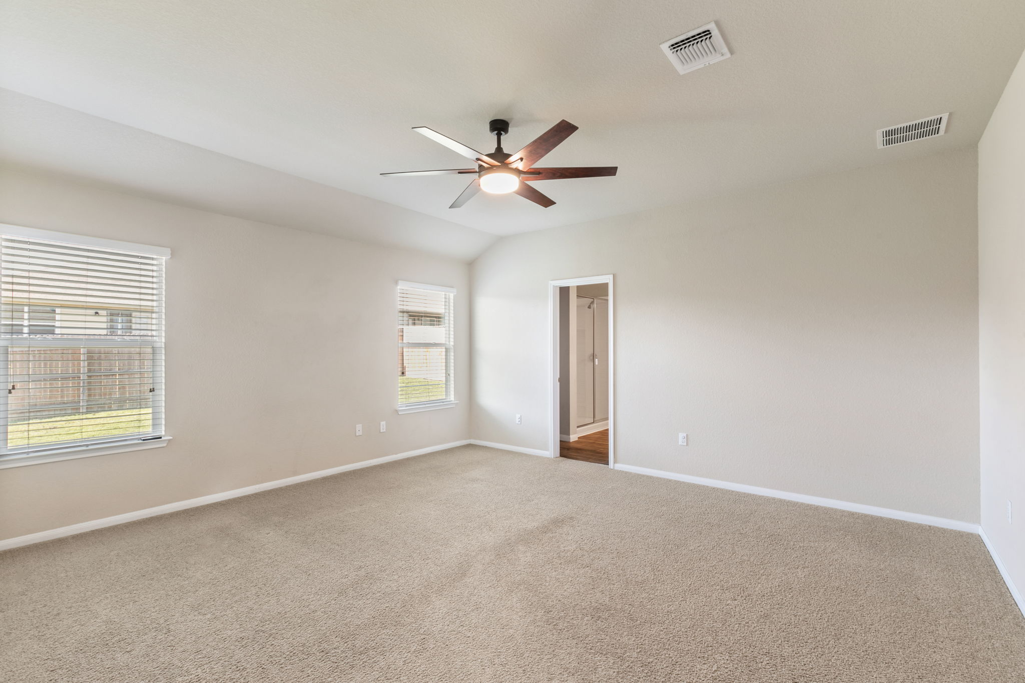 725 Liard River Road Hutto, TX 78634 - Photo 15 of 27