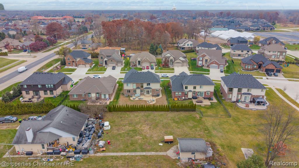 21852 Rio Grande Drive Macomb, MI 48044 - Photo 7 of 37 Gallery Image 7