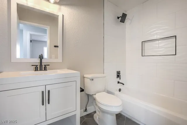 $2,299 | 5394 Stirrup Street, Las Vegas, NV 89119