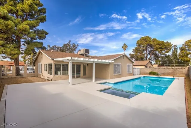 $2,299 | 5394 Stirrup Street, Las Vegas, NV 89119