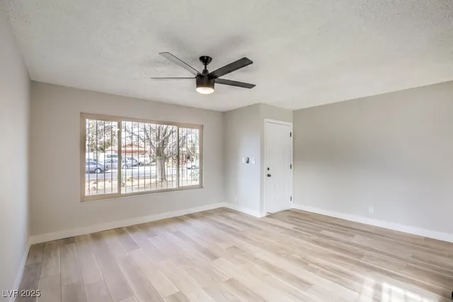 $2,299 | 5394 Stirrup Street, Las Vegas, NV 89119