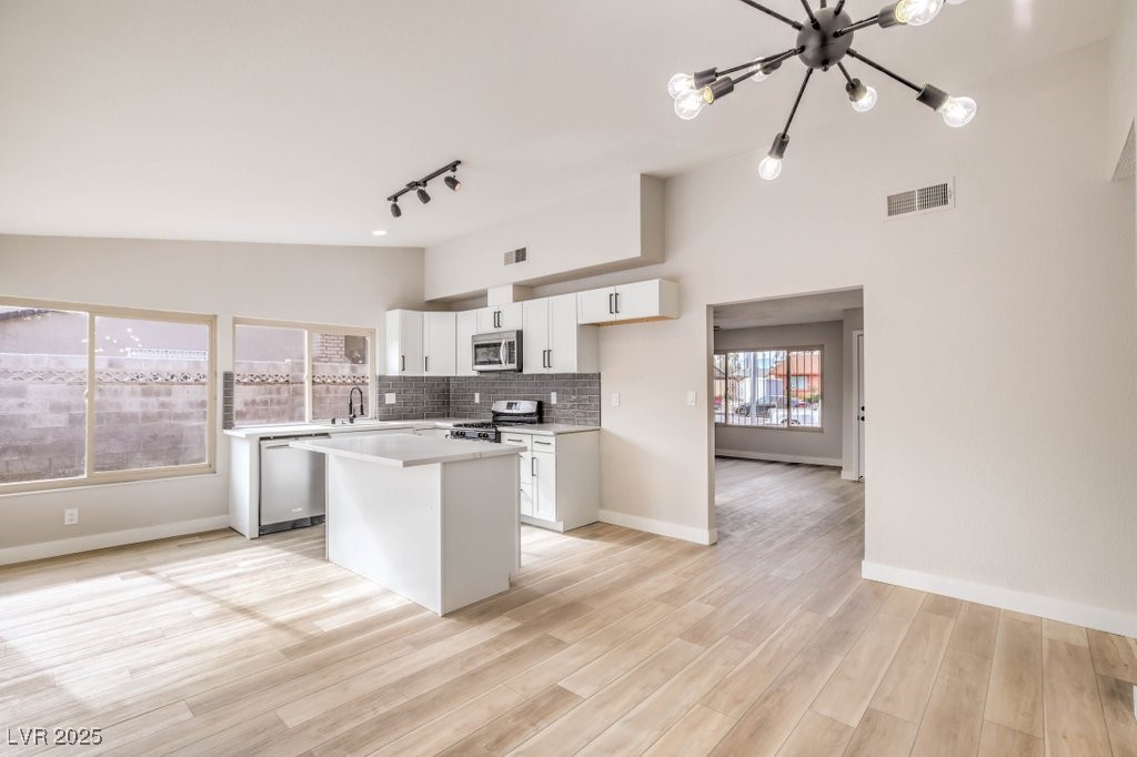 5394 Stirrup Street Las Vegas, NV 89119 - Photo 8 of 23