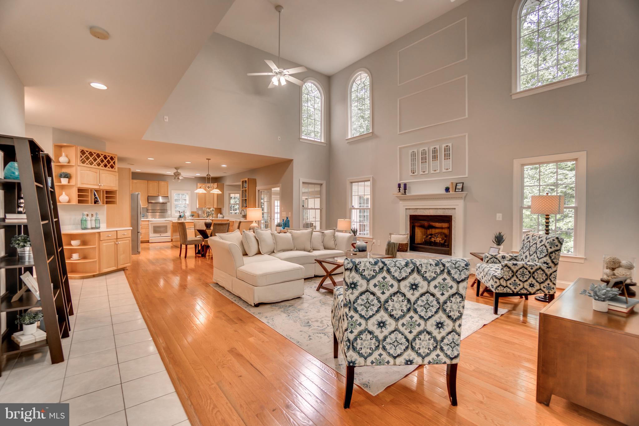 7810 Creekside View Lane Springfield, VA 22153 - Photo 5 of 30 Great room