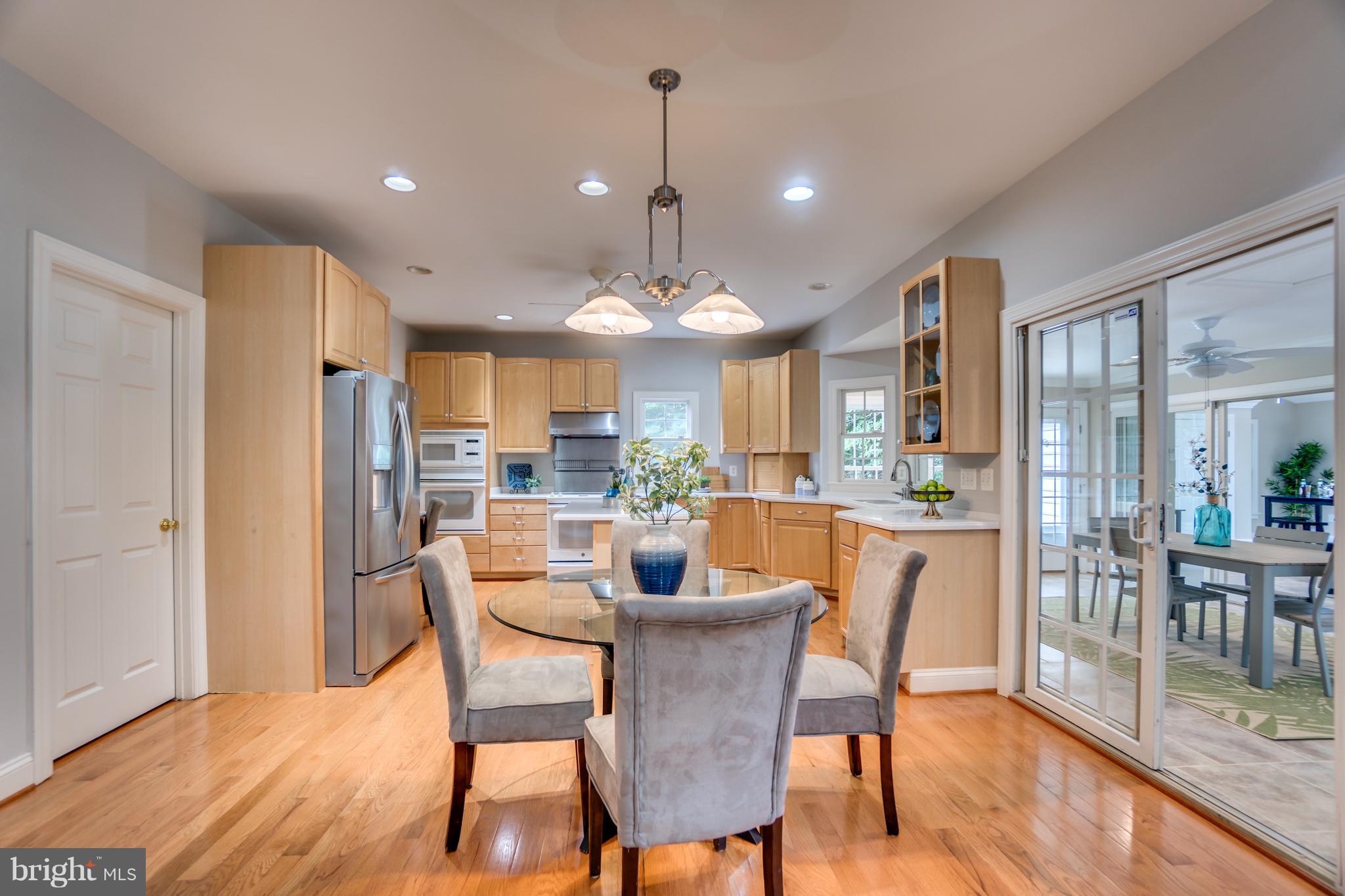 7810 Creekside View Lane Springfield, VA 22153 - Photo 7 of 30 Interior (General)