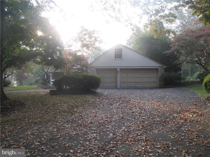 3370 Masons Mill Road Huntingdon Valley, PA 19006 - Photo 4 of 22 Gallery Image 4