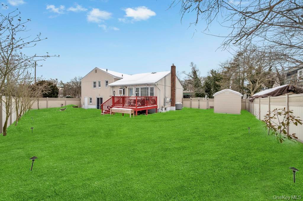 178 Gerhard Road Plainview, NY 11803 - Photo 2 of 19