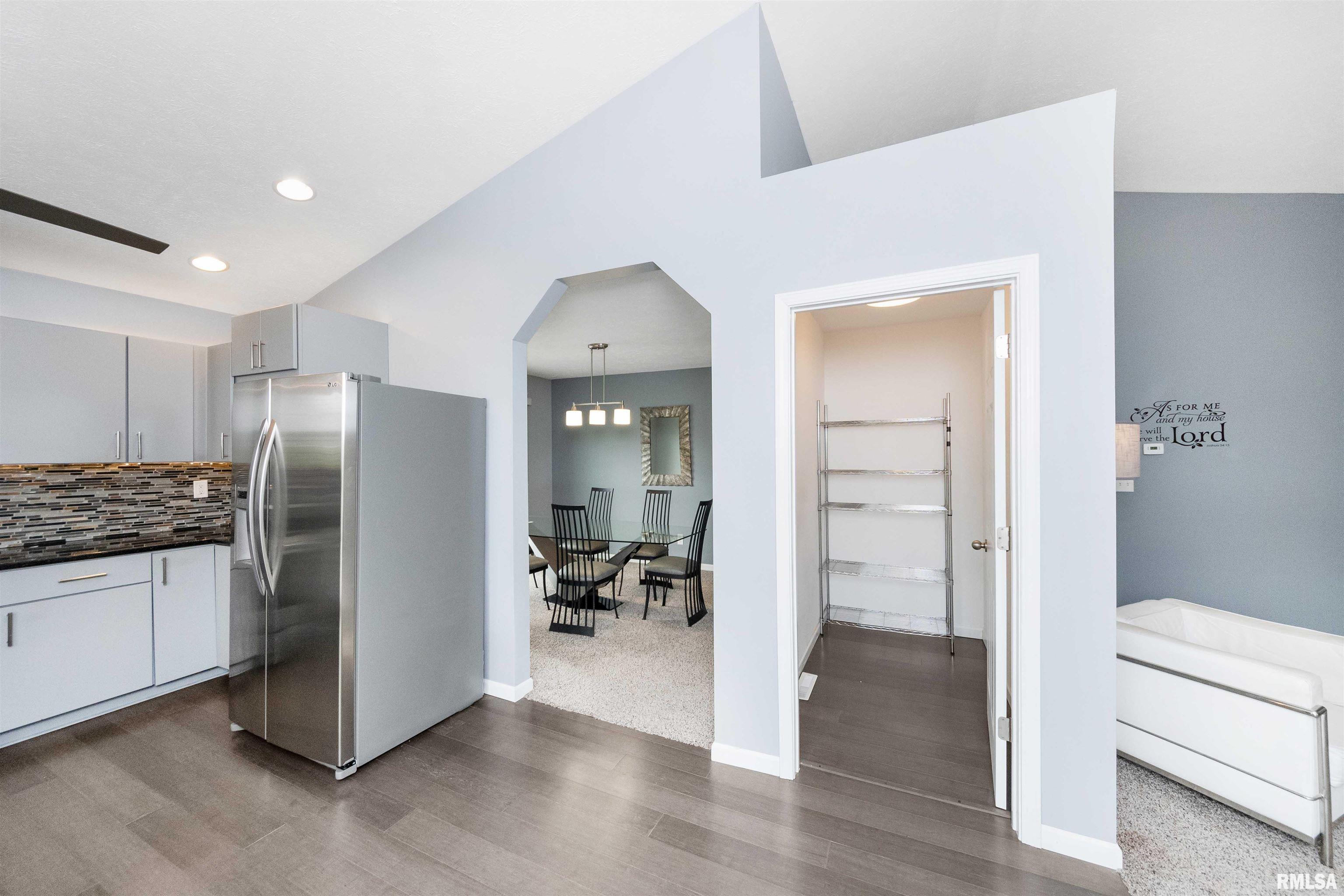 604 Dallas Road Washington, IL 61571 - Photo 27 of 49 Gallery Image 27