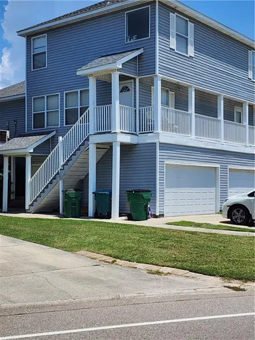 $1,950 | 870 A Marina Drive, Unit A, Slidell, LA 70458