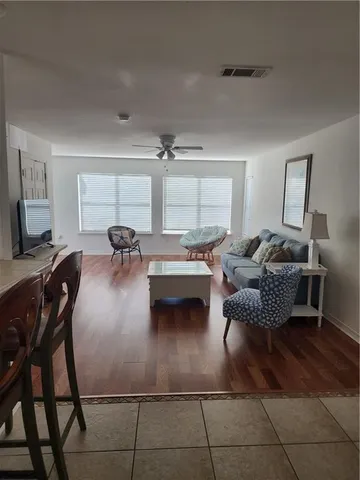 $1,950 | 870 A Marina Drive, Unit A, Slidell, LA 70458