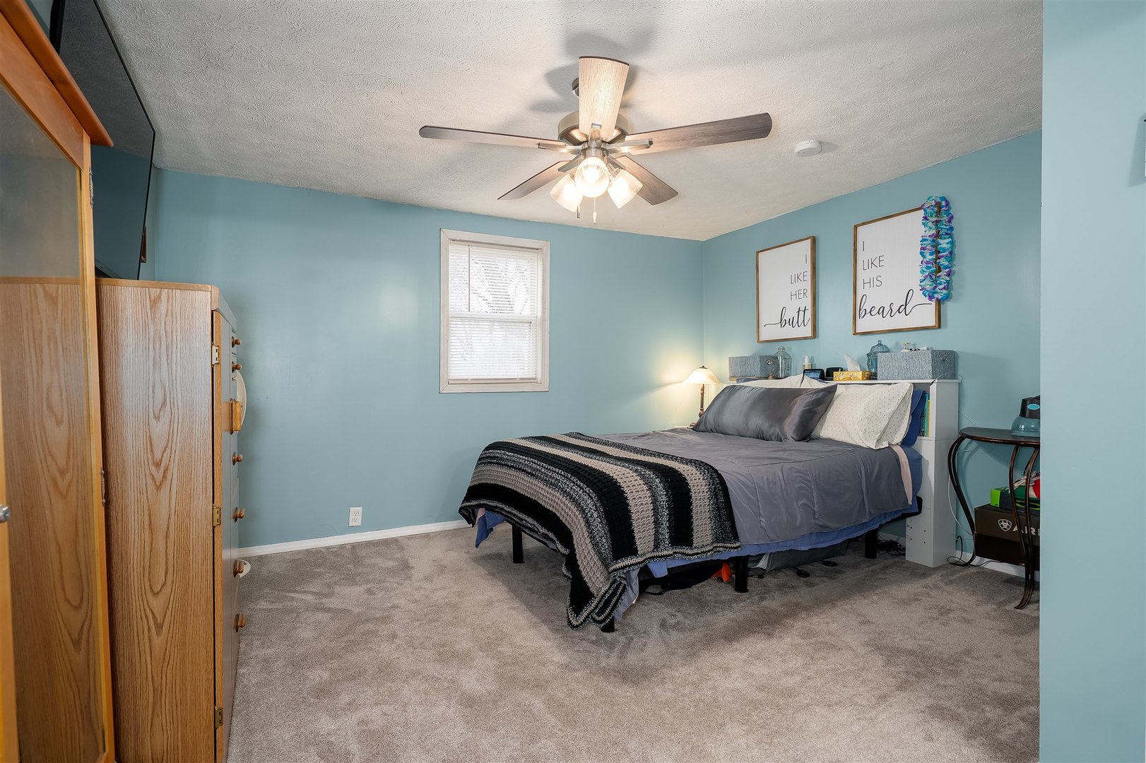 803 Sheridan Street Chenoa, IL 61726 - Photo 14 of 33 a bedroom with a bed and window