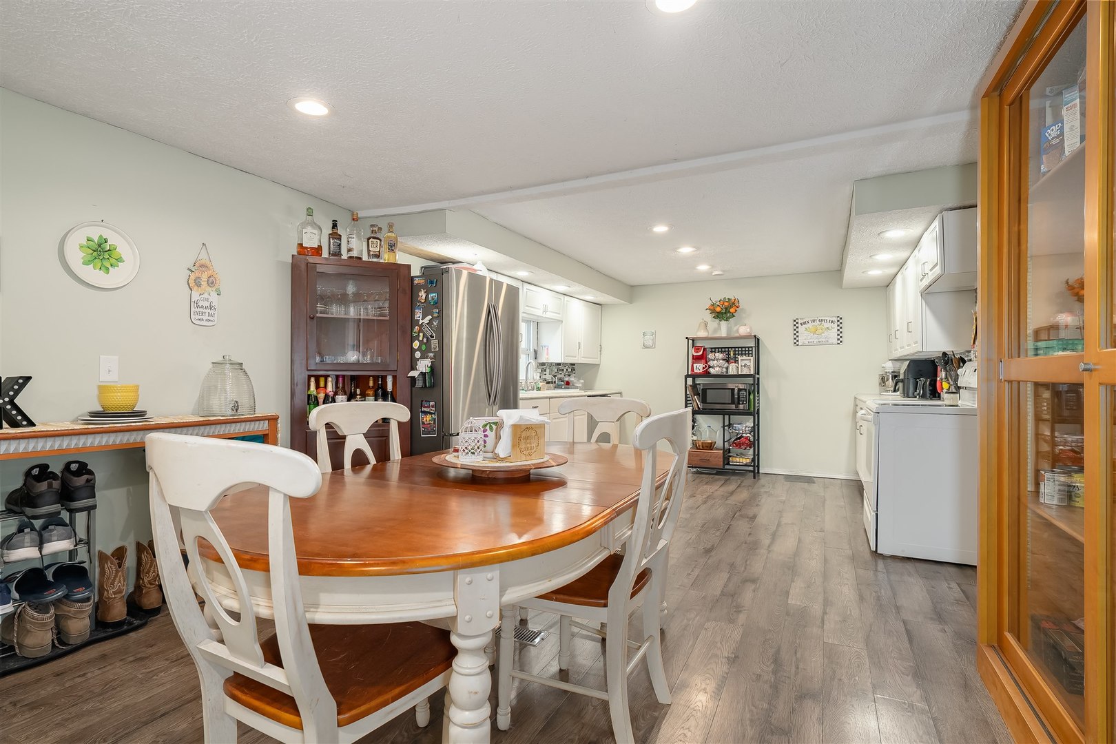 803 Sheridan Street Chenoa, IL 61726 - Photo 4 of 33 a dining room with furniture and wooden floor
