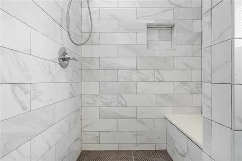 $649,900 | 183 Vanira Avenue Southeast, Atlanta, GA 30315