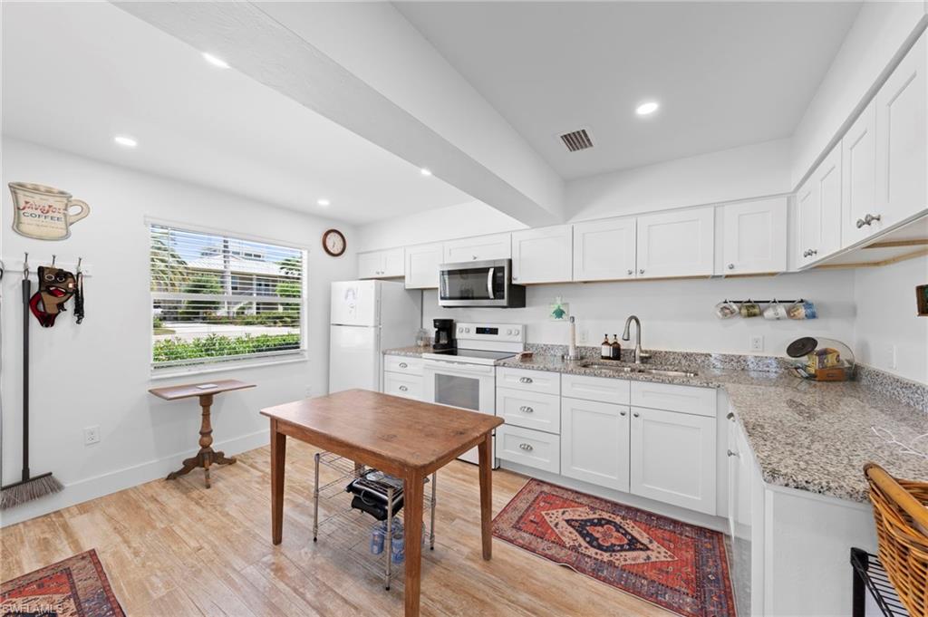 849 Beach Road Sanibel, FL 33957 - Photo 6 of 28 Gallery Image 6