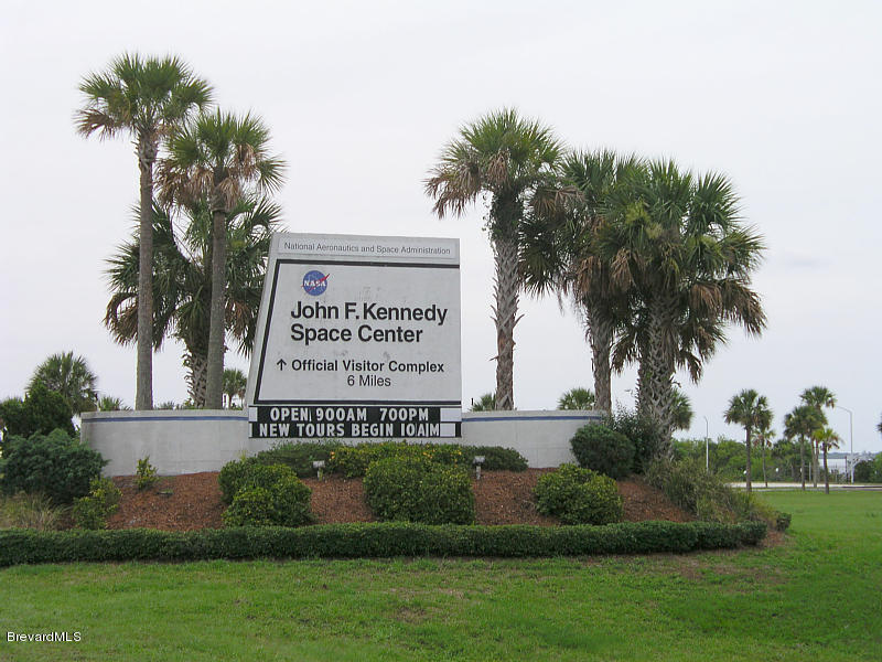 6872 Dodge Road Cocoa, FL 32927 - Photo 20 of 36 JFK Space Center