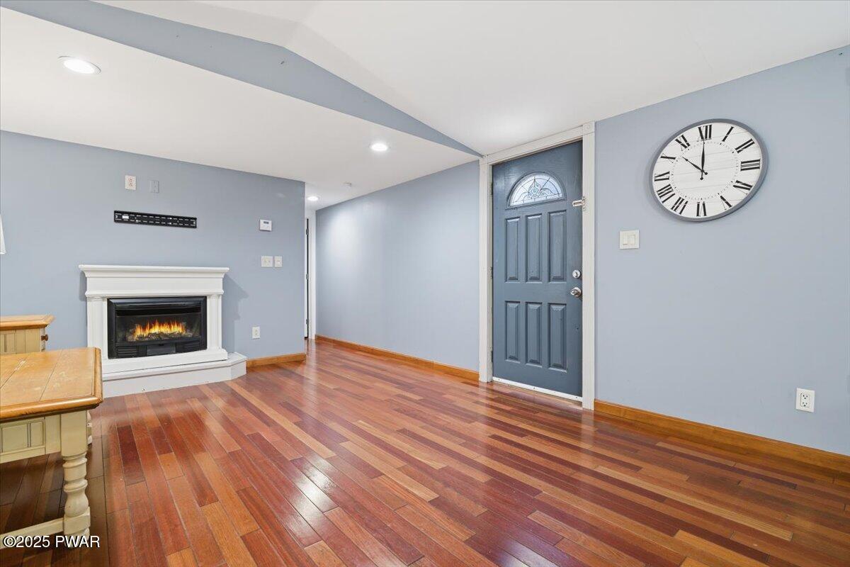 1011 Towpath Road Hawley, PA 18428 - Photo 8 of 40