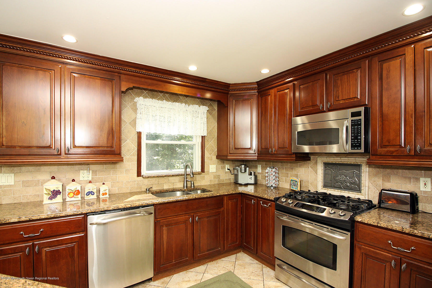 407 Tennent Road Morganville, NJ 07751 - Photo 3 of 27 Kitchen