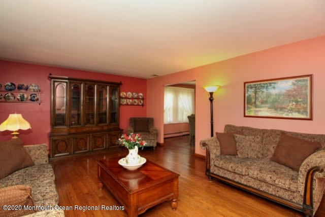 407 Tennent Road Morganville, NJ 07751 - Photo 6 of 27 Living Room