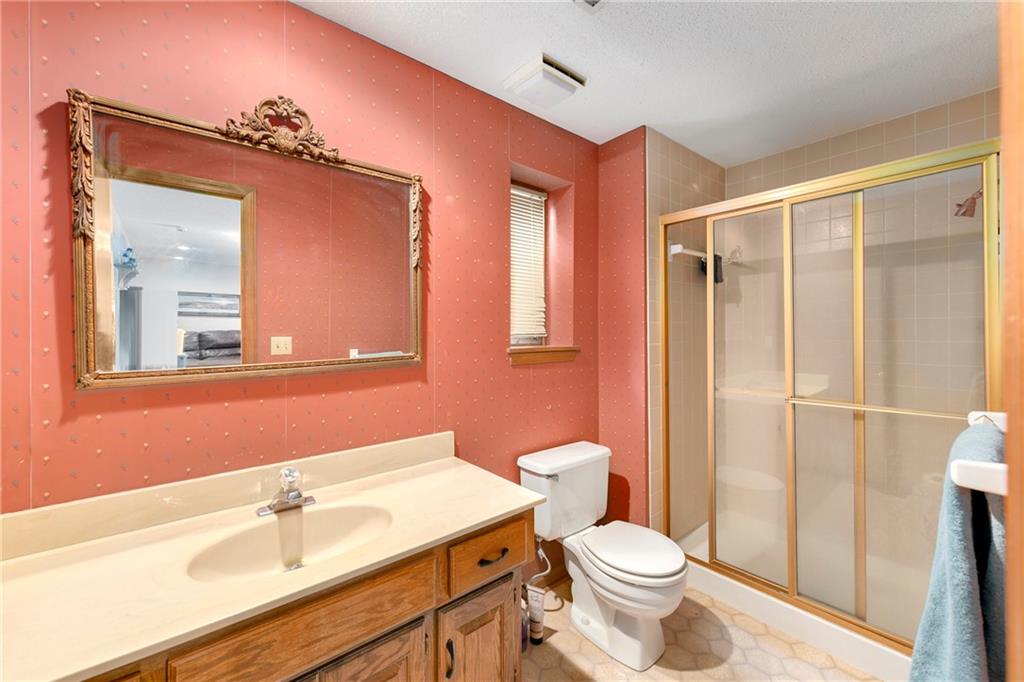 12031 Hemlock Street Overland Park, KS 66213 - Photo 21 of 24