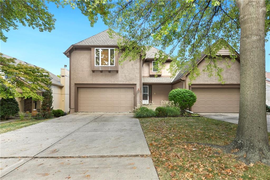 12031 Hemlock Street Overland Park, KS 66213 - Photo 4 of 24