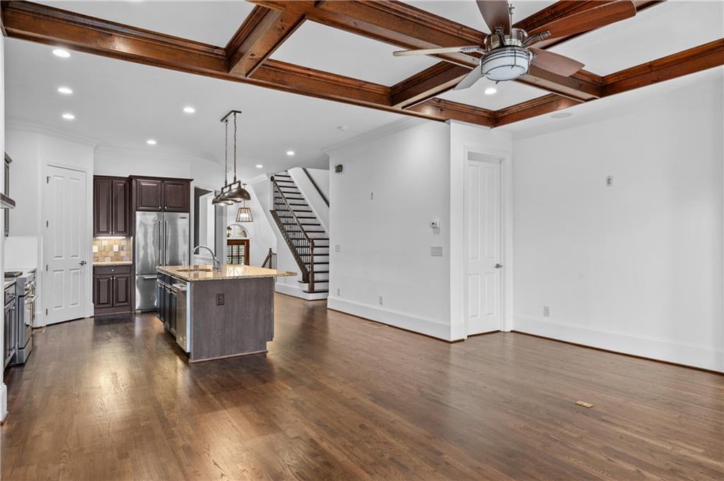 3681 Manor Brook Terrace Atlanta, GA 30319 - Photo 4 of 22