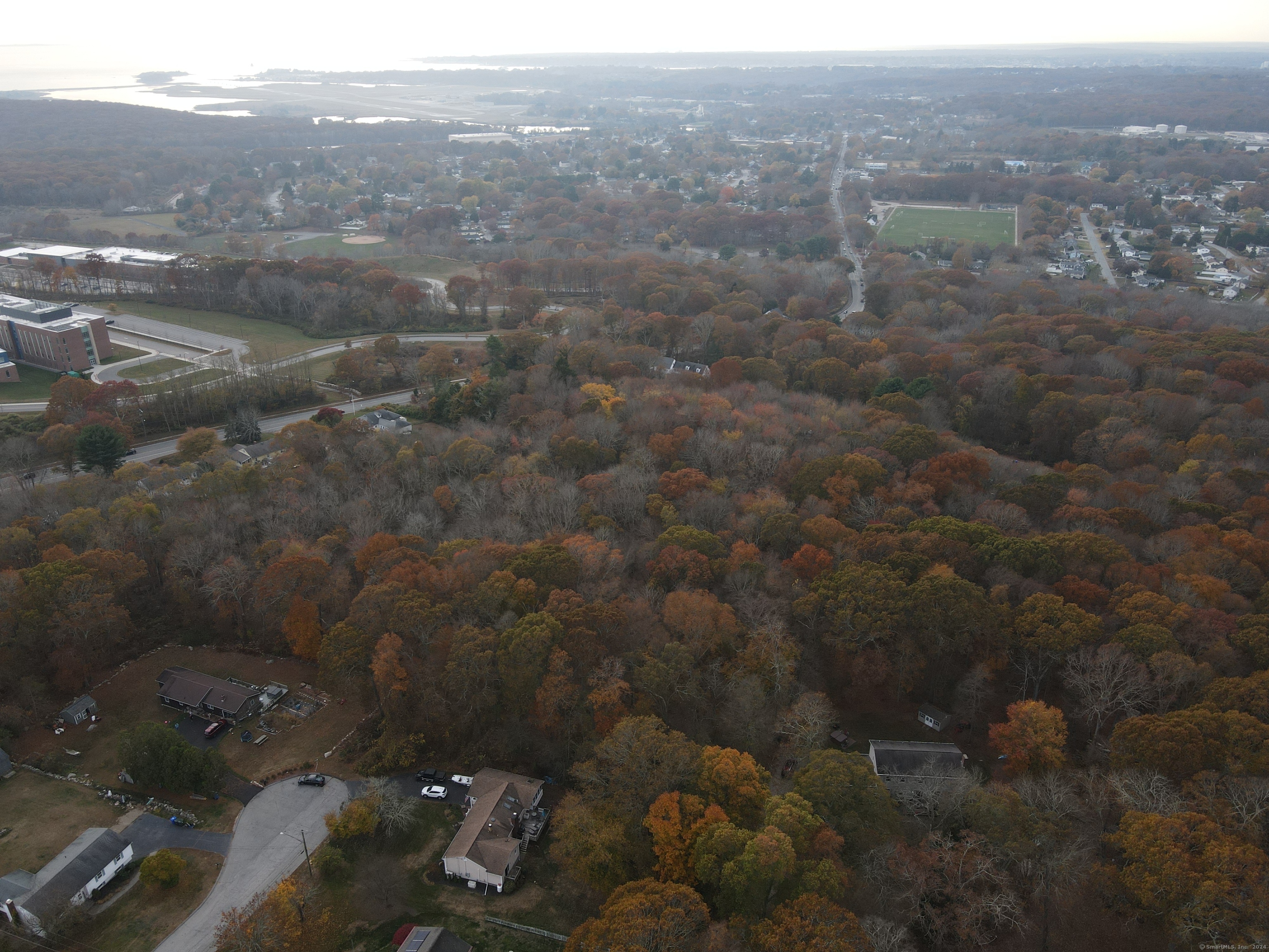 3 Fort Hill Road Groton, CT 06340 - Photo 9 of 13