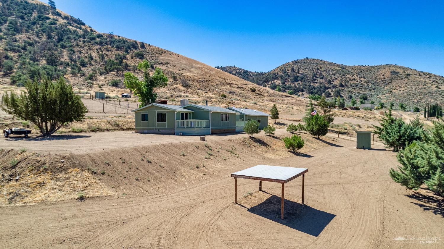 22100 Old Well Road Tehachapi, CA 93561 - Photo 40 of 46 Gallery Image 40