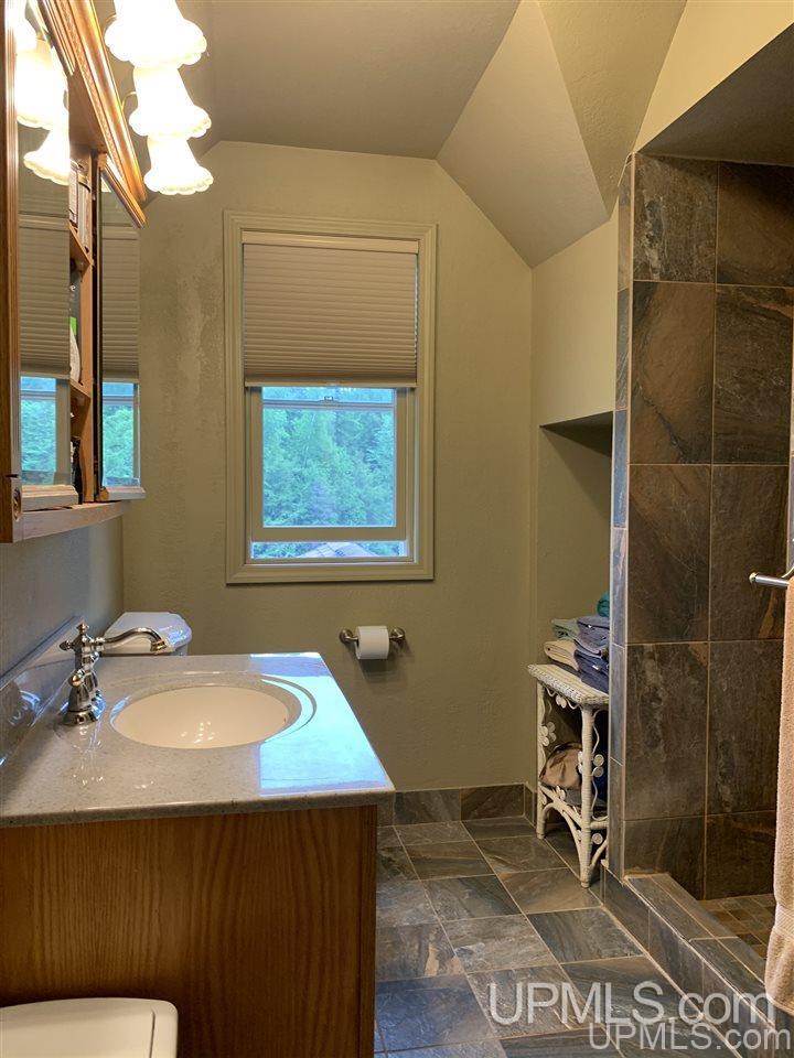 W521 County Road Niagara, WI 54151 - Photo 16 of 27